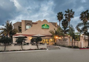 La Quinta by Wyndham Carlsbad - Legoland Area