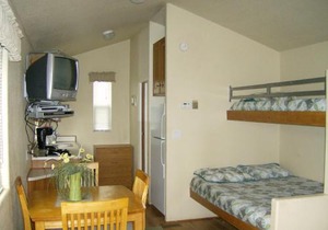Lake Minden Camping Resort Cabin 1