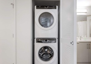 Lux Downtown 1BR w/ Gym, W/D, Pool, near Staples Center by Blueground