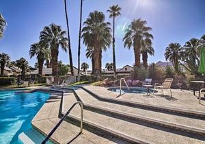 Luxe Resort Getaway - 8 Miles to Shops on El Paseo