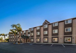 Microtel Inn & Suites by Wyndham Tracy