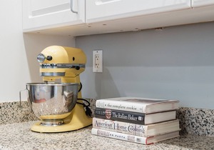 Noe Valley, San Francisco Spacious Flat available April 1st 2026
