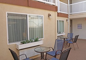Ocean Surf Inn & Suites
