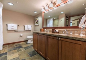 Palisades Tahoe- Resort at Squaw Creek 2 Bd/2 bth Fireplace Suite.