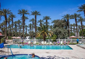 Palm Springs Camping Resort Cottage 1