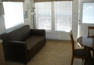 Palm Springs Camping Resort Cottage 2