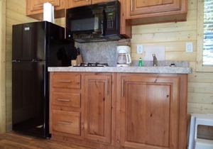 Palm Springs Camping Resort Cabin 3
