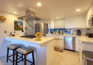 Peaceful & Charming Cambria Beach Home With Ocean View Deck
