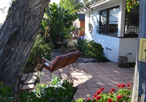 Perfect to see Old Town! Easy Walk to restaurants, parks, trails &Train Station!