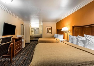 Quality Inn Lake Elsinore