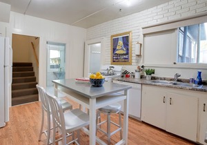 Santa Barbara Classic - Historic Comfort in the Heart of Santa Barbara!