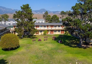 Silver Surf Motel San Simeon