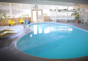 Silver Surf Motel