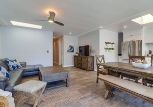 South Mission Tranquil Bay Side, Gorgeous Ground Level Unit w/AC