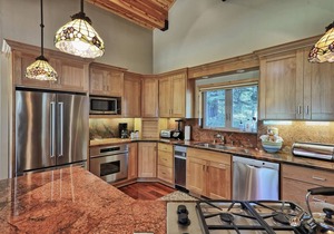 *Special* Tahoma Family Home~Lake Tahoe~Deck~Beach