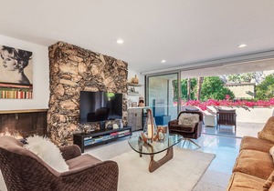 Stunning New Mid Century Condo in the heart of Las Palmas, Palm Springs
