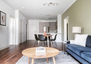 Sunny Playa Vista 2BR w/Pool, Gym & W/D, nr 405, by Blueground