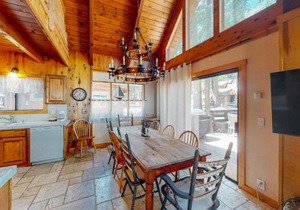 Tahoe Pines Cabin