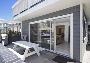 The Perfect Beach House for a Family Trip to the Coast | Steps to Beach | Sunny & Hyper Clean