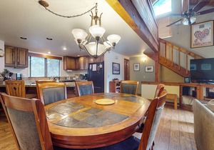 Updated Townhome with Gas Grill, Centrally Located. Pool On-site