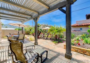Wonderful La Jolla Shores Home with Views!