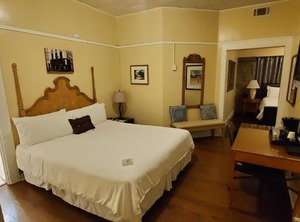 Glen Tavern Inn | Santa Paula