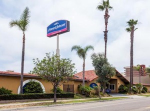 Howard Johnson | National City