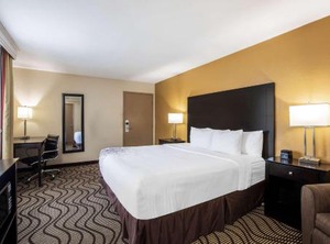 La Quinta | Carlsbad