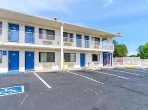 Motel | Redding