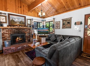 The Cuddle Inn | Big Bear Lake