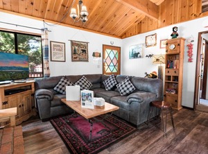 The Cuddle Inn | Big Bear Lake