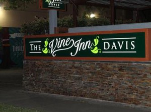 The Vine Inn Davis | Downtown