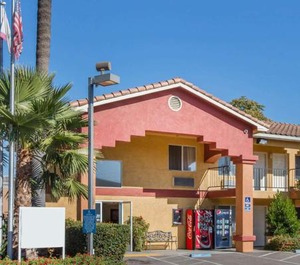 Hampton Inn Suites Lathrop 