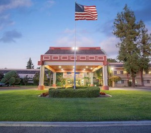 Inn Airport 