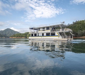 Shasta Marina Houseboat 