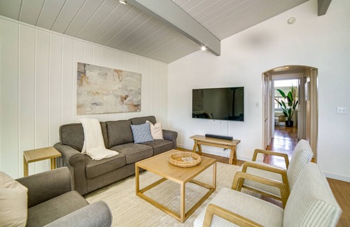 Lakeport House | 101 m² House ∙ 2 bedrooms ∙ 6 guests