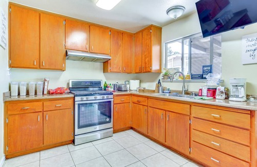 Brentwood House | 108 m² House ∙ 3 bedrooms ∙ 6 guests