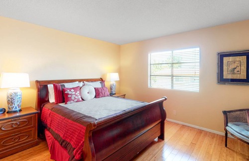 Palm Desert Condo | 112 m² Condo ∙ 2 bedrooms ∙ 5 guests