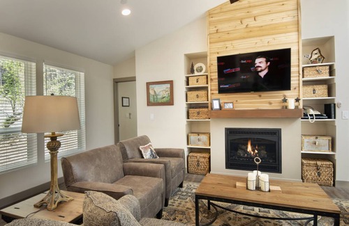 North Wawona Cabin | 133 m² Cabin ∙ 3 bedrooms ∙ 6 guests