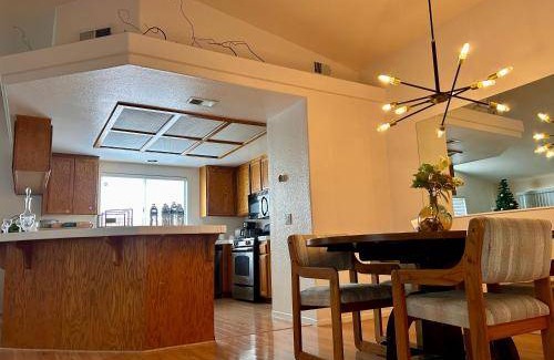 Hemet Bed & Breakfast | 16 m² Bed and breakfast ∙ 4 guests