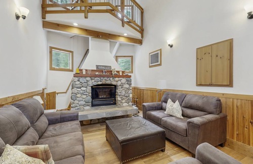Serene Lakes House | 177 m² House ∙ 4 bedrooms ∙ 10 guests