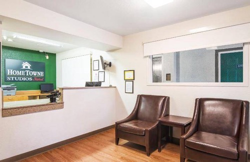 Rancho Cordova Hotel | 18 m² Hotel ∙ 4 guests