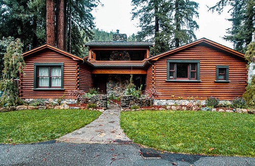 Guerneville Cabin | 180 m² Cabin ∙ 3 bedrooms ∙ 10 guests