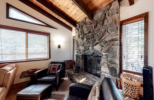 Country Club Estates House | 184 m² House ∙ 3 bedrooms ∙ 6 guests