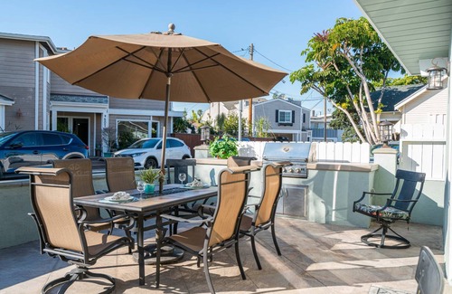 West Newport House | 186 m² House ∙ 4 bedrooms ∙ 10 guests