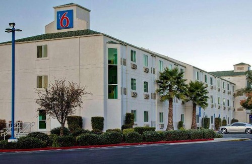 Gilroy Hotel | 19 m² Hotel ∙ 127 guests