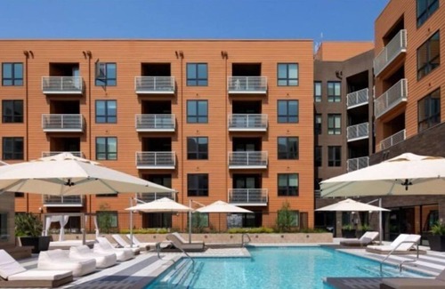West San Jose Condo | 1BR Condo w Resort-Style Outdoor Pool and Fitness Room