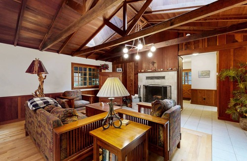 Little River House | 214 m² House ∙ 3 bedrooms ∙ 8 guests