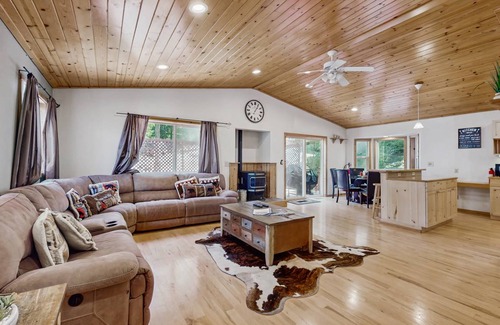 Truckee House | 241 m² House ∙ 3 bedrooms ∙ 6 guests
