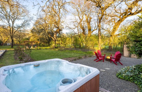 Kenwood House | 252 m² House ∙ 3 bedrooms ∙ 8 guests